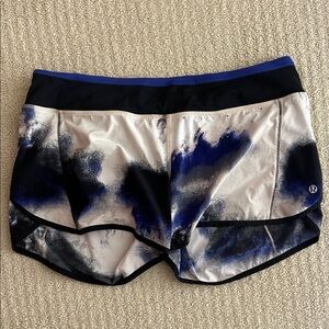 lululemon athletica Women's Artistic Blue and Black Shorts